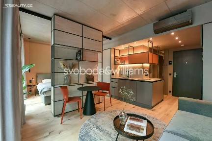 Praha, Praha 8, Karlín, Sokolovská