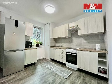 Prodej bytu 3+1 71 m² Bečváry