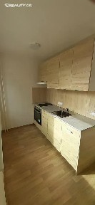 Pronájem bytu 1+kk 27 m² Brožíkova, Pardubice - Polabiny