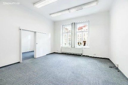 Prodej kanceláře 120 m² náměstí Bratří Synků, Praha - Nusle