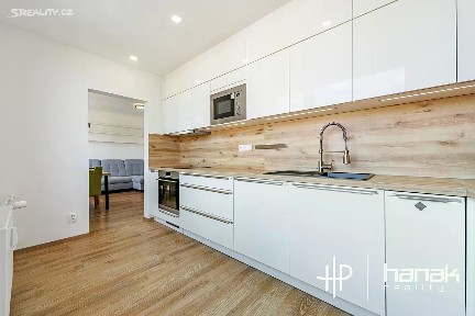 Olomouc, Nová Ulice, Hněvotínská, 13