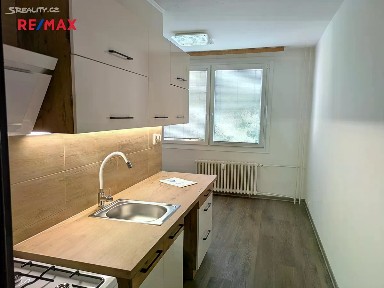 Pronájem bytu 2+1 62 m² Jizerská, Ústí nad Labem - Severní Terasa