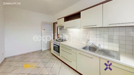 Pronájem bytu 2+1 58 m² Štefánikova, Zlín