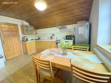 Pronájem bytu 3+kk 71 m² Velké Karlovice