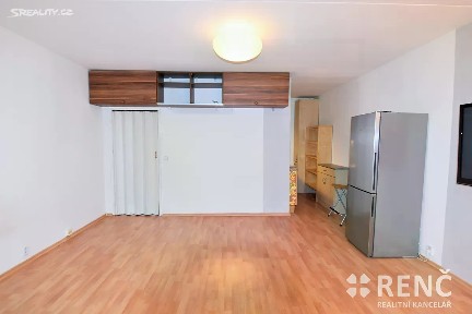 Pronájem bytu 2+kk 47 m² Strnadova, Brno - Líšeň