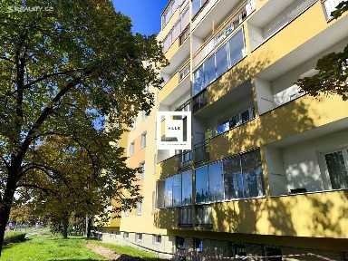 Pronájem bytu 3+1 70 m² Velkomoravská, Olomouc - Nové Sady