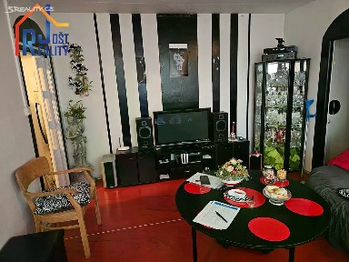 Prodej bytu 3+1 53 m² Praha - Prosek