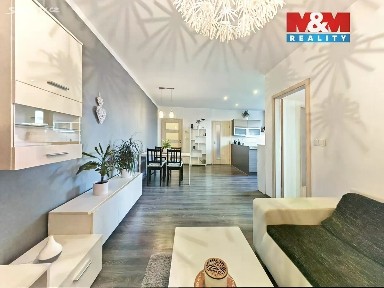 Hradec Králové, Bidlova, 18