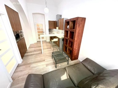 Pronájem kanceláře 50 m² Bořivojova, Praha - Žižkov