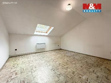 Pronájem bytu 3+1 56 m² Mladkov