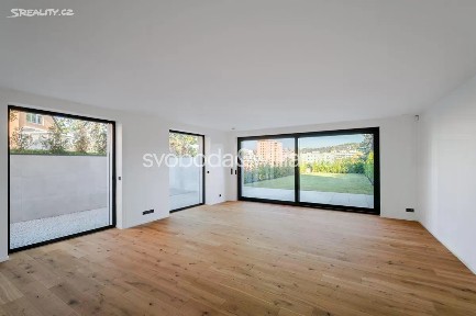 Prodej bytu 6 pokojů a více 258 m² Ke Koh-i-nooru, Praha - Stodůlky