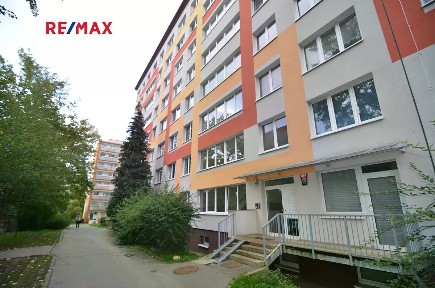 Prodej bytu 4+1 96 m² Vondroušova, Praha - Řepy