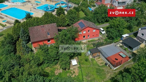 Prodej komerční nemovitosti 230 m² Středová, Zlín