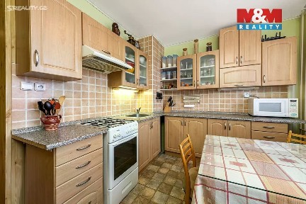 Prodej bytu 2+1 62 m² Holešická, Chomutov