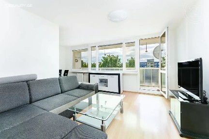 Prodej bytu 3+kk 77 m² Ocelíkova, Praha - Háje