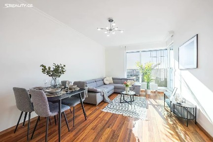 Praha, Praha 10, Malešice, Počernická, 62b