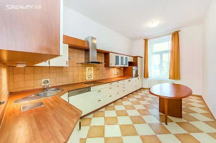 Prodej bytu 4+1 150 m² Praha - Smíchov
