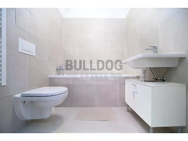 Pronájem bytu 1+kk 33 m² Pod Hliníkem, Libčice nad Vltavou