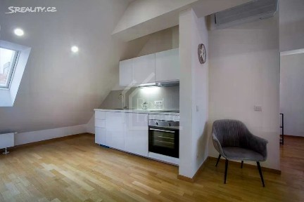 Praha, Praha 8, Karlín, Sokolovská