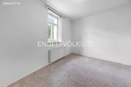 Pronájem bytu 3+1 73 m² Ve Střešovičkách, Praha - Střešovice