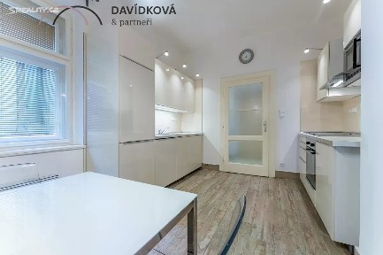 Pronájem bytu 2+1 75 m² Havelská, Praha - Staré Město