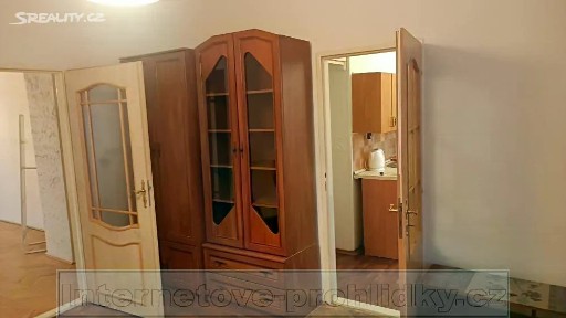 Pronájem bytu 3+1 72 m² Měšická, Praha - Prosek