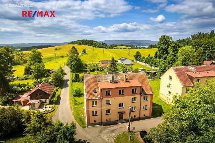 Prodej bytu 3+1 69 m² Černá v Pošumaví - Bližná