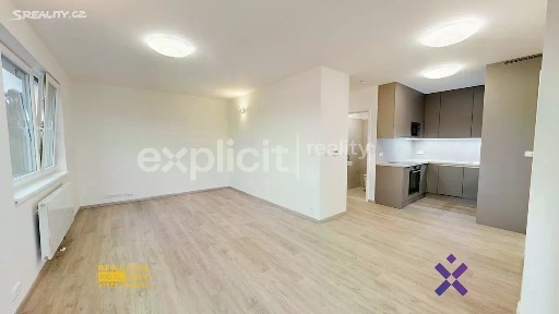 Zlín, Nad Stráněmi