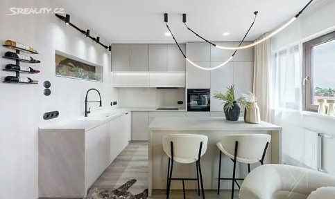 Prodej bytu 2+kk 39 m² Praha - Újezd nad Lesy