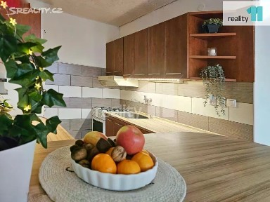 Pronájem bytu 2+kk 38 m² Moravcova, Kolín - Kolín II