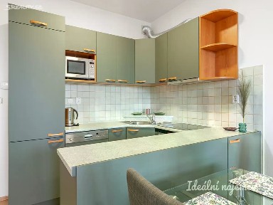 Pronájem bytu 3+kk 80 m² Za Valem, Praha - Kunratice