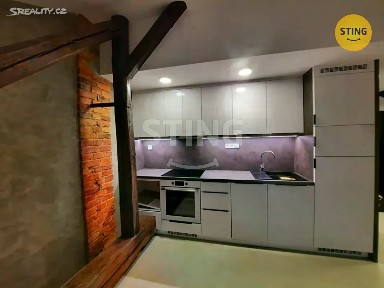 Pronájem bytu 2+kk 45 m² Fügnerova, Ostrava - Přívoz