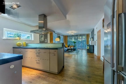 Prodej bytu 4+kk 115 m² Mezilehlá, Praha - Hrdlořezy