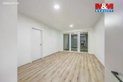 Pronájem bytu 2+kk 59 m² Poděbradská, Praha - Hloubětín