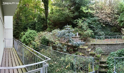 Karlovy Vary, Moravská, 18