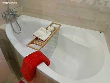 Prodej bytu 3+kk 59 m² Karlínské náměstí, Praha - Karlín