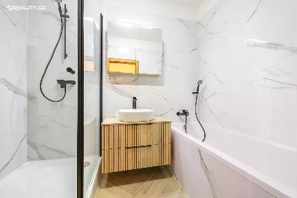 Prodej bytu 3+kk 85 m² Františka Jansy, Praha - Dolní Měcholupy