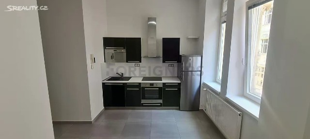 Pronájem bytu 1+kk 24 m² Jakubské náměstí, Brno - Brno-město