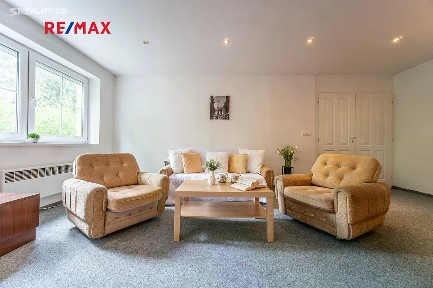 Prodej bytu 3+kk 92 m² Spojovací, Jevany