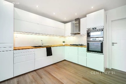Prodej bytu 3+kk 74 m² Krouzova, Praha - Modřany