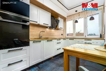 Prodej bytu 2+1 50 m² Sklářská, Poděbrady - Poděbrady III