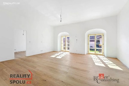 Prodej bytu 2+kk 86 m² Slavíkova, Jince