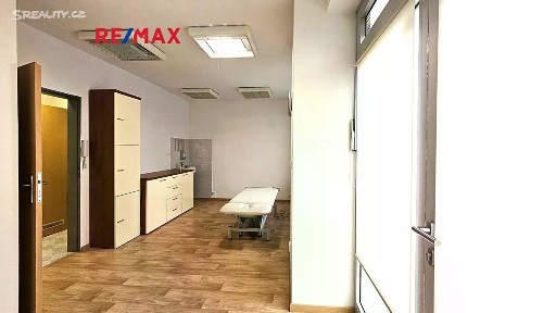 Prodej kanceláře 26 m² Berlínská, Praha - Hostivař