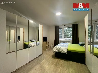 Pronájem bytu 3+kk 80 m² Obeciny VII, Zlín