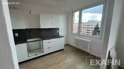 Prodej bytu 3+1 65 m² Rubensova, Praha - Strašnice