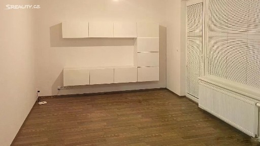 Praha, Praha 5, Zličín, Sazovická