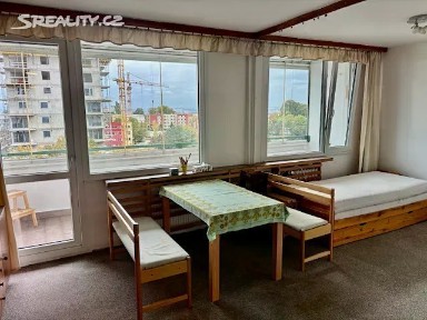 Pronájem bytu 1+kk 30 m² Prosecká, Praha