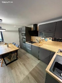 Pronájem bytu 2+kk 48 m² Spojovací, Otrokovice - Kvítkovice
