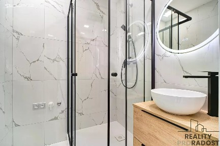 Prodej bytu 2+kk 38 m² Vietnamská, Ostrava - Poruba