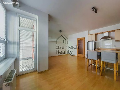 Prodej bytu 1+kk 40 m² Rybova, Hradec Králové - Nový Hradec Králové